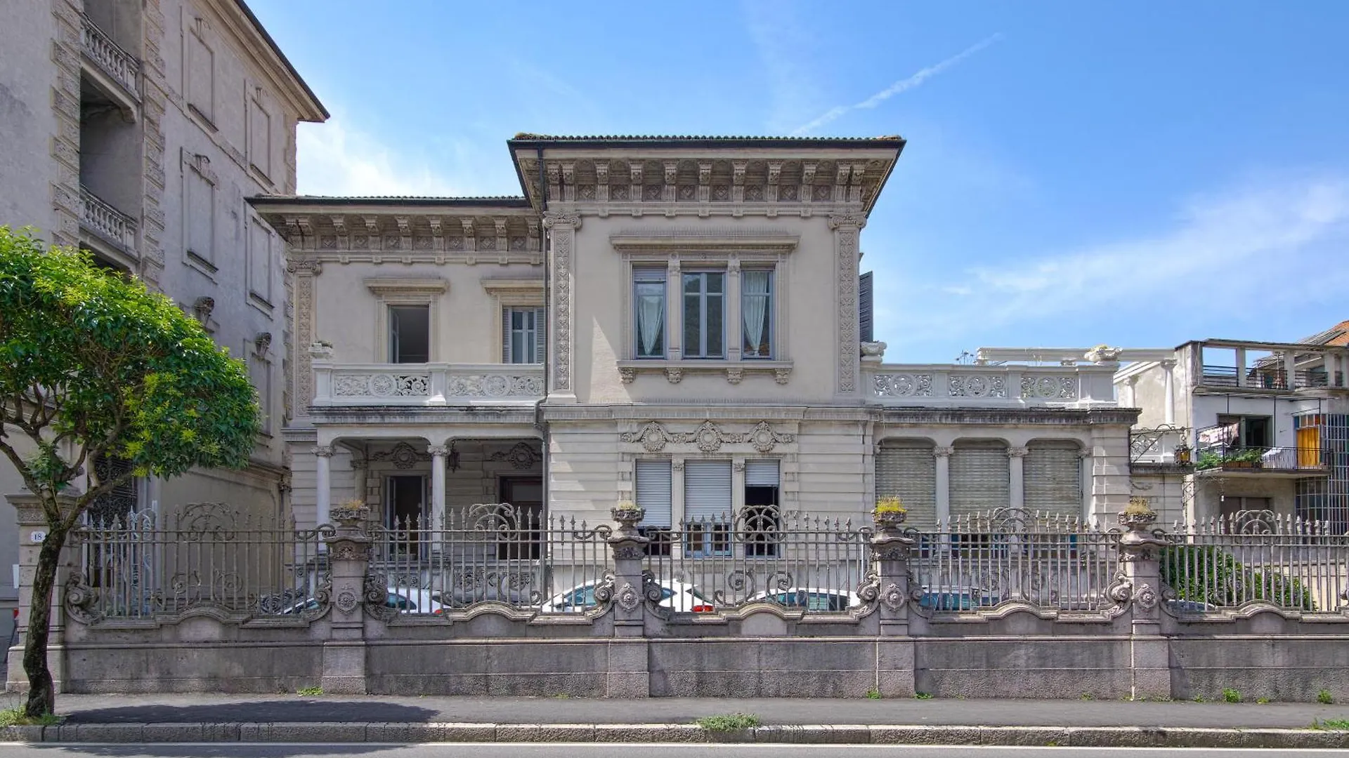 3 Seasons Villa On Como Lake Italy