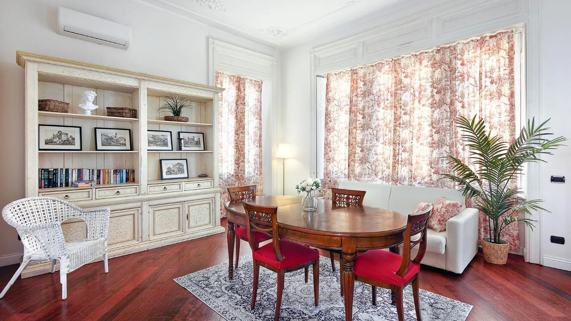 3 Seasons Villa On Como Lake Italy
