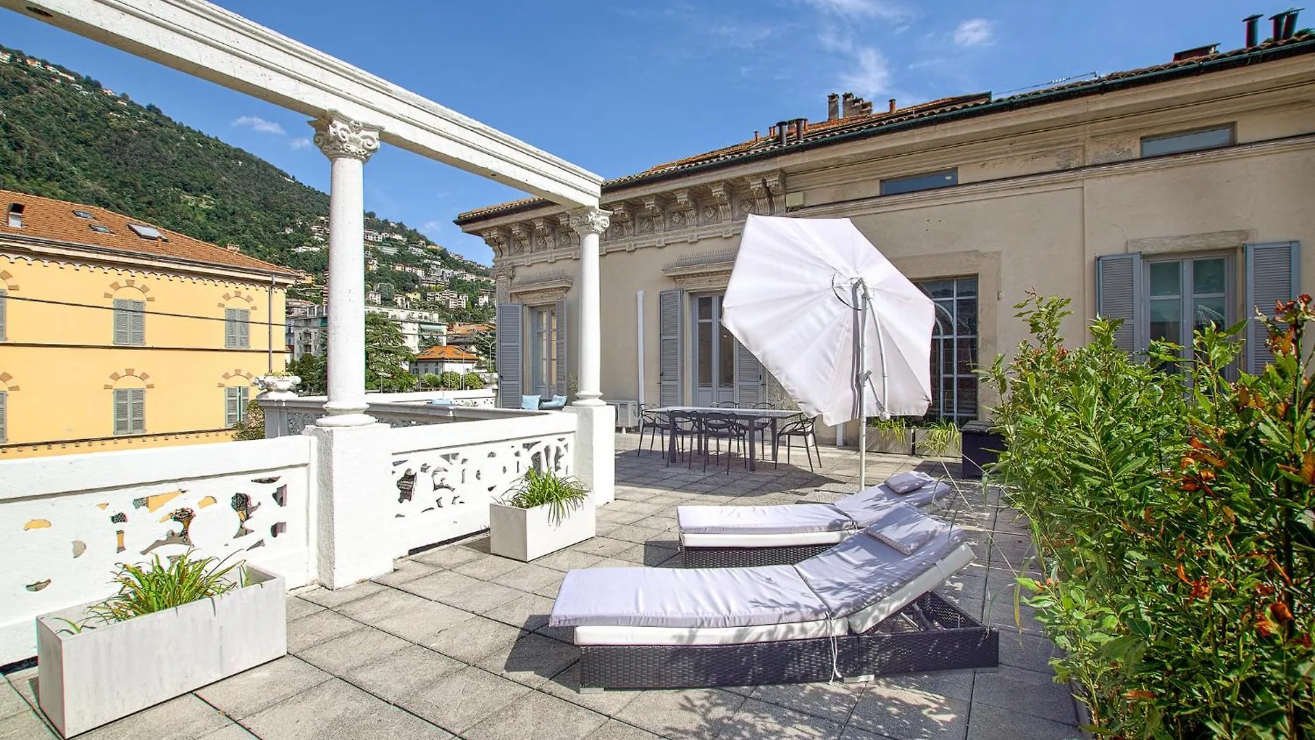 3 Seasons Villa On Como Lake