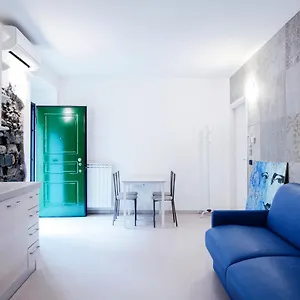 Blue Loft - The House Of Travelers Côme