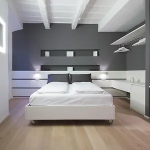 Affittacamere Luxury, Côme